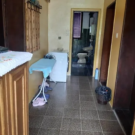 Mir Guest house *