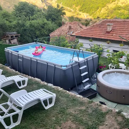 Mir Pirot